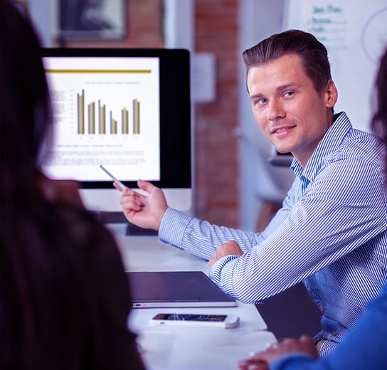 Evaluación de métricas de adopción y sostenibilidad del cambio en una presentación de resultados